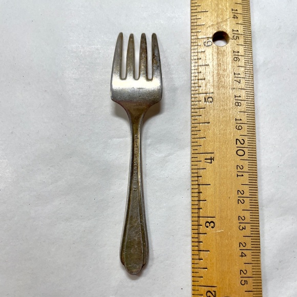 6-pc Vintage Silver Plate Nursery Forks and Spoons - Picture 16 of 16